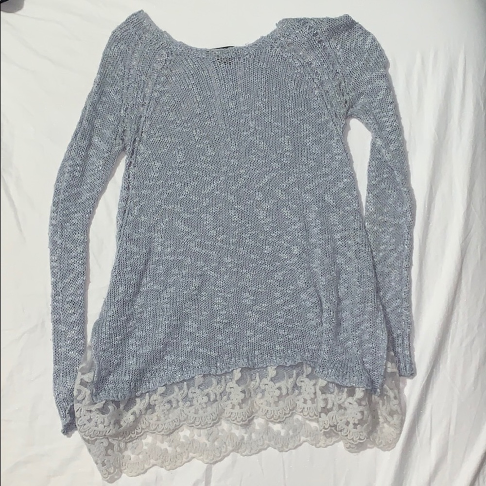 Long crew neck sweater